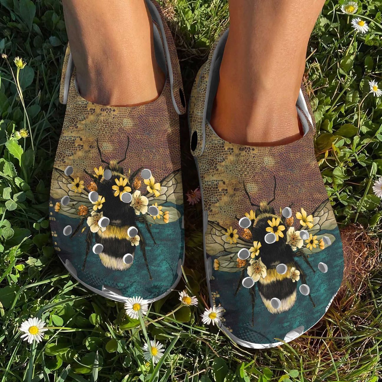 Bee Personalized Clog Custom Crocs Comfortablefashion Style Comfortable For Women Men Kid Print 3D Beauty Bee Bee Personalized Clog Custom Crocs Comfortablefashion Style Comfortable For Women Men Kid Print 3D Beauty Bee