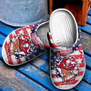 Tampa Bay Buccaneers Crocs Clog Clog Shoes